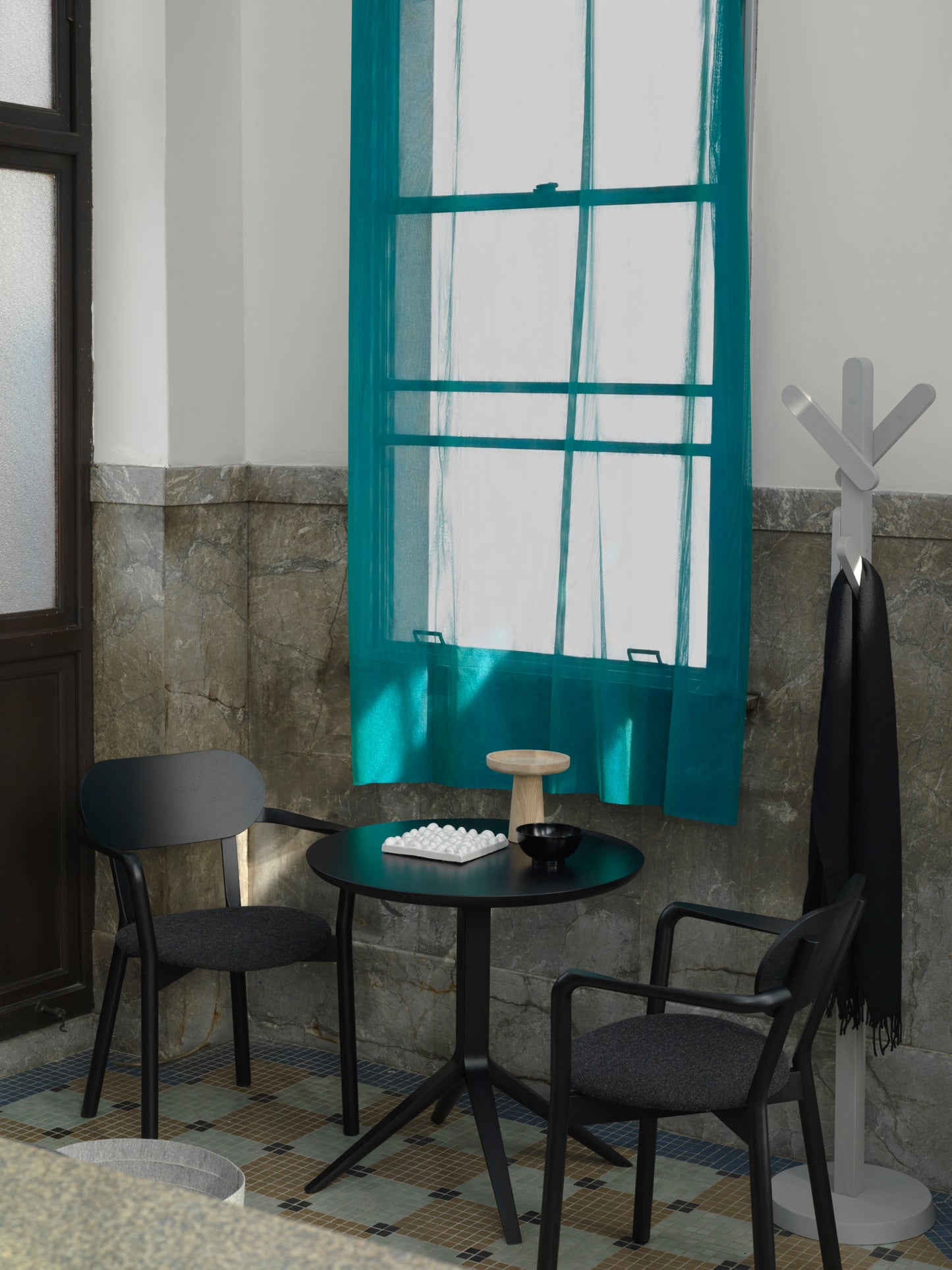 キャストールアームチェアプラスパッド　/ ショップ展示アイテム